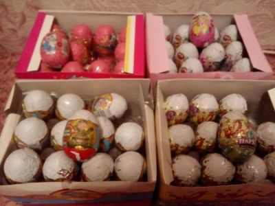 Лот: 11166648. Фото: 1. Яйца шоколаные с игрушкой. Шоколад, конфеты
