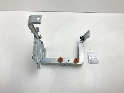 Лот: 21112077. Фото: 1. Крепление бампера Audi A8 1998... Кузов