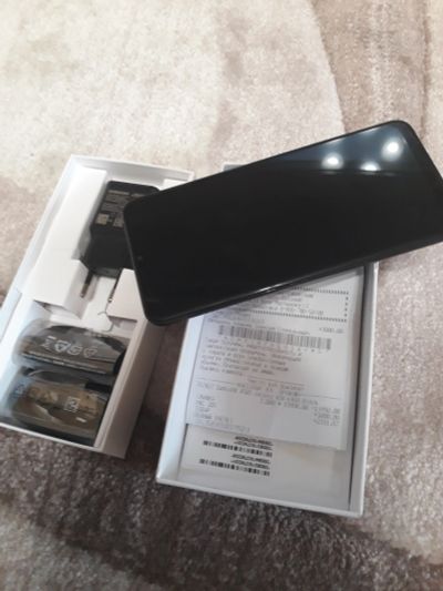 Лот: 15093952. Фото: 1. Samsung Galaxy A50 Черный. Смартфоны