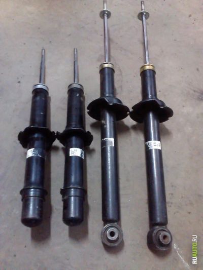Лот: 3415127. Фото: 1. Комплект стоек Honda Accord. Ходовая, подвеска, рулевое управление
