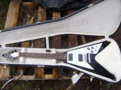 Лот: 888222. Фото: 1. Gibson Flying V, USA Цена подарочная... Гитары
