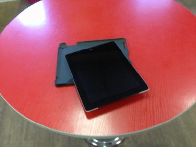 Лот: 4406314. Фото: 1. iPad 2 16gb, 3g. Планшеты