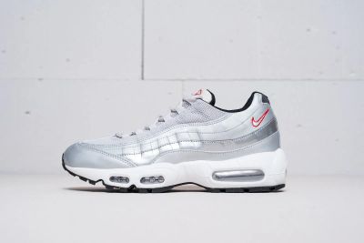 Лот: 11618421. Фото: 1. Кроссовки Nike Air Max 95 QS. Кеды, кроссовки, слипоны