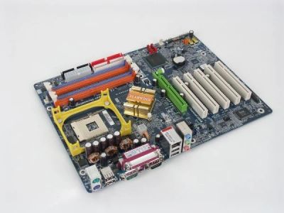 Лот: 2514558. Фото: 1. Материнская плата GigaByte GA-8IPE1000-G... Материнские платы