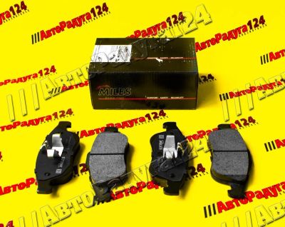 Лот: 18650659. Фото: 1. Колодки Renault Duster (2010-... Тормозная система