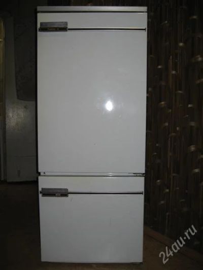 Лот: 1965432. Фото: 1. Холодильник "Бирюса-18". Холодильники, морозильные камеры
