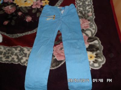 Лот: 3584241. Фото: 1. брючки на девочку. Брюки, шорты, джинсы