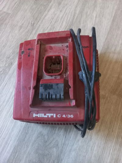 Лот: 24766700. Фото: 1. Зарядное устроймтво Hilti. Запчасти