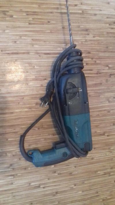 Лот: 10328823. Фото: 1. перфоратор makita. Электроинструмент