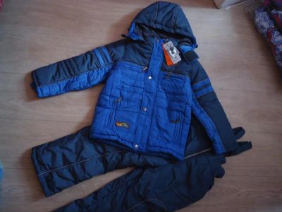 Лот: 3860525. Фото: 1. новый весенний костюм. Верхняя одежда