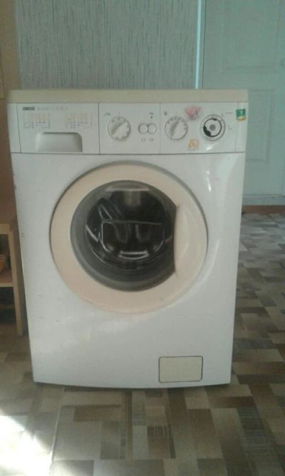 Лот: 9137951. Фото: 1. Стиральная машина Zanussi. Стиральные машины