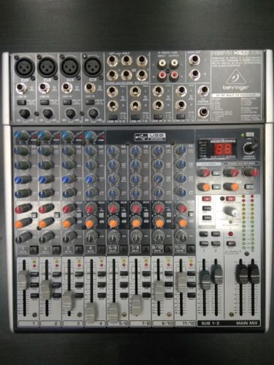 Лот: 13923255. Фото: 1. Микшерный пульт Behringer X1622. Микшеры, предусилители, микрофонные эффекты