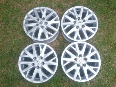 Лот: 13989196. Фото: 1. Оригинальные диски Renault R16. Диски