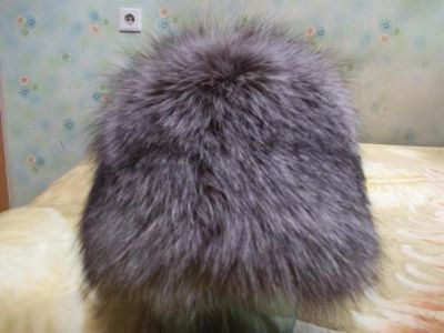 Лот: 3697184. Фото: 1. шапка из чернобурки 58-59 размер. Головные уборы