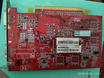Лот: 14807218. Фото: 1. Видеокарта Radeon X700Pro 128mb. Видеокарты