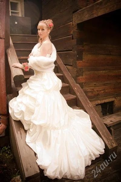Лот: 1236053. Фото: 1. свадебное платье. Другое (свадебная мода)