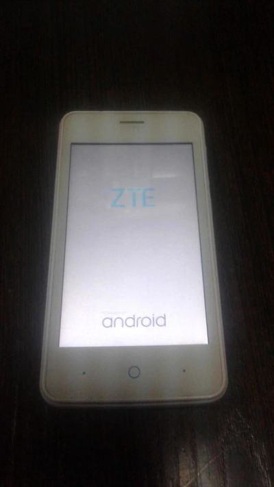 Лот: 10410398. Фото: 1. ZTE T220. Смартфоны