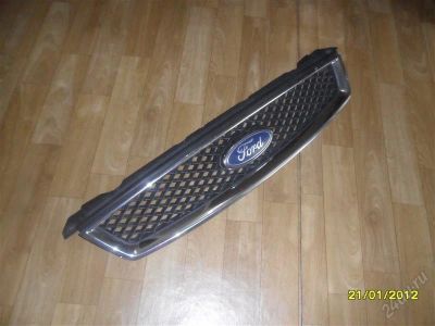 Лот: 1498271. Фото: 1. Решетка радиатора Ford Focus II. Кузов