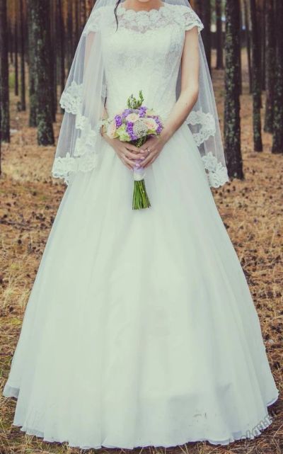 Лот: 5625378. Фото: 1. Свадебное платье. Свадебные платья