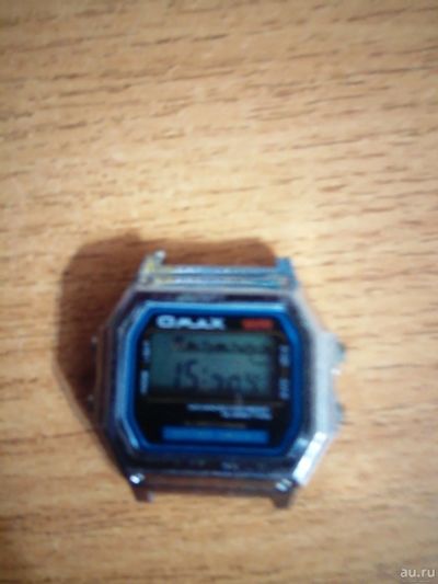 Лот: 16766814. Фото: 1. Часы Omax неисправные. Другие наручные часы