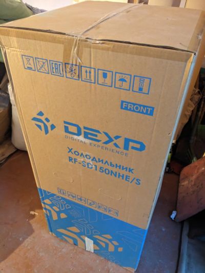 Лот: 20508233. Фото: 1. Холодильник с морозильником DEXP... Холодильники, морозильные камеры