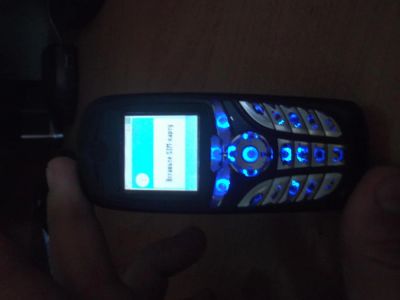 Лот: 7896691. Фото: 1. motorola c380. Кнопочные мобильные телефоны