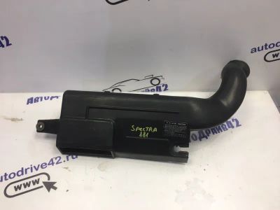Лот: 21716485. Фото: 1. воздухозаборник Kia Spectra SD. Кузов