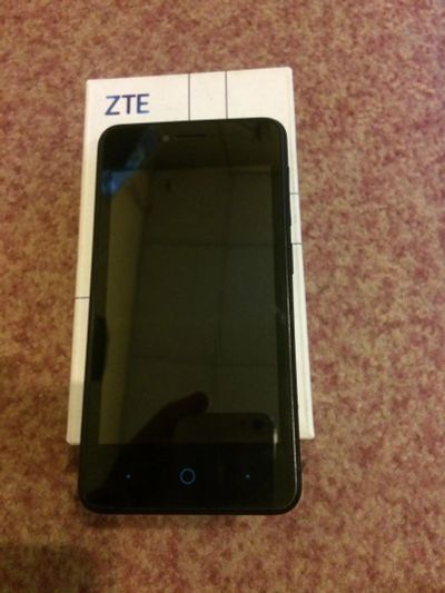 Лот: 8934963. Фото: 1. Мобильный телефон ZTE Blade A5... Смартфоны