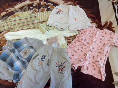 Лот: 4078328. Фото: 1. Детские вещи 6. Ползунки, распашонки, слипы