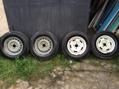 Лот: 6065722. Фото: 1. Brigestone blizzak revo1 185/70... Шины на дисках
