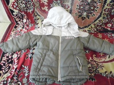 Лот: 7142548. Фото: 1. Классная куртка на весну!. Верхняя одежда
