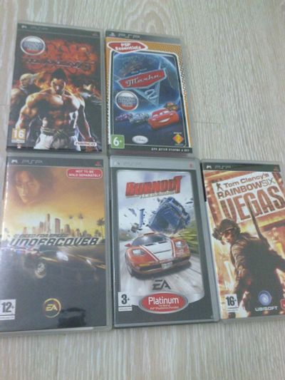 Лот: 9040531. Фото: 1. Игры psp 7 дисков лицензия. Игры для консолей