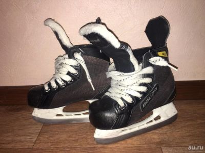 Лот: 13042799. Фото: 1. Детские хоккейные коньки Bauer. Коньки