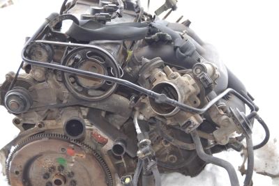 Лот: 3844826. Фото: 1. Двигатель для Ford Escape. Двигатель и элементы двигателя