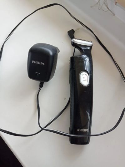 Лот: 19950276. Фото: 1. Машинка для стрижки Philips (см... Укладка и стрижка волос, бритьё, эпиляция