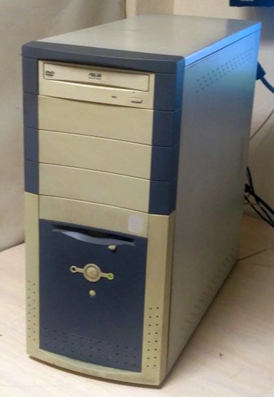 Лот: 11636093. Фото: 1. Системный блок Intel Pentium 2400... Компьютеры в сборе