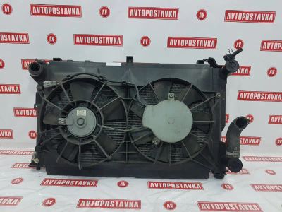 Лот: 20899270. Фото: 1. Радиатор двигателя Toyota Avensis... Двигатель и элементы двигателя