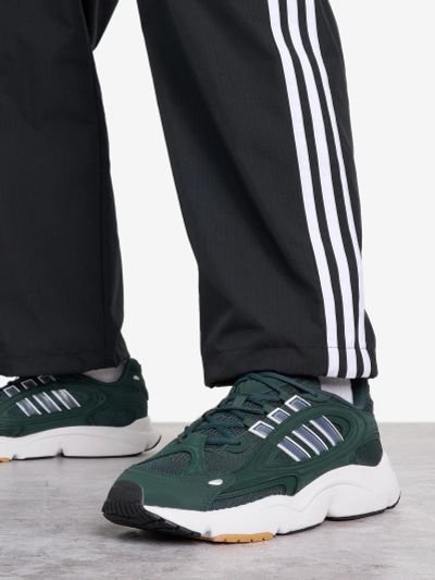 Лот: 25369228. Фото: 1. Кроссовки мужские adidas Ozmillen... Кеды, кроссовки, слипоны