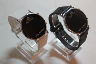 Лот: 3720267. Фото: 1. часы adidas круглые с белым классическим... Другие наручные часы