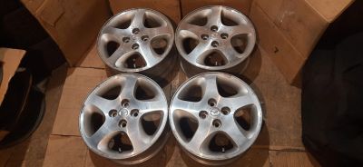 Лот: 18405787. Фото: 1. Диски Mazda 6*15 4*100 et45 d54... Диски