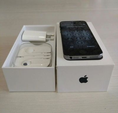 Лот: 9381353. Фото: 1. iphone 5s 32GB. Смартфоны