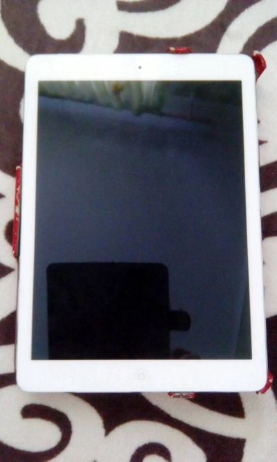 Лот: 12030314. Фото: 1. iPad Air 64 Gb WiFi/cellular. Планшеты