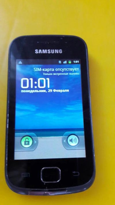 Лот: 7900144. Фото: 1. samsung Galaxy GIO GT-S5660. Смартфоны