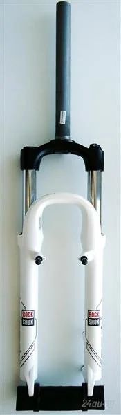 Лот: 1231042. Фото: 1. Вилка Rock Shox Dart 1 2011. Запчасти