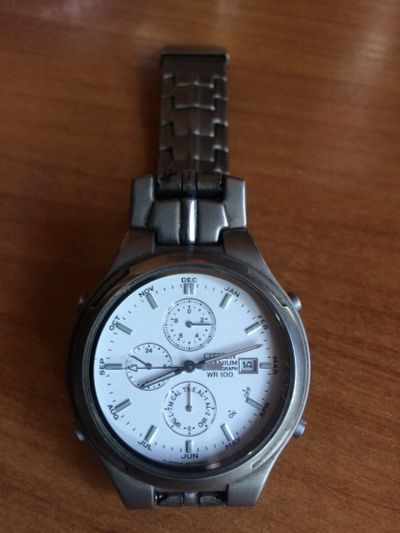 Лот: 13958982. Фото: 1. Citizen. Оригинальные наручные часы