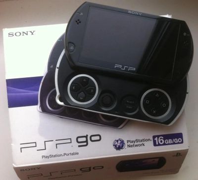 Лот: 6395067. Фото: 1. Sony PlayStation Portable PSP... Игровые приставки, консоли