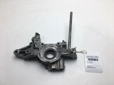 Лот: 20402818. Фото: 1. Насос масляный Kia Rio 2003 0K30F14100D... Двигатель и элементы двигателя