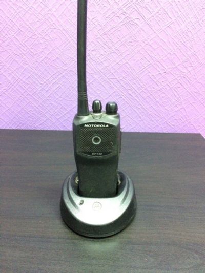 Лот: 7436084. Фото: 1. Радиостанция Motorola CP140. Рации, радиостанции