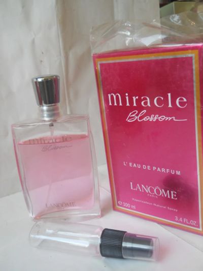 Лот: 9279147. Фото: 1. Miracle Blossom от Lancome 100мл... Женская парфюмерия