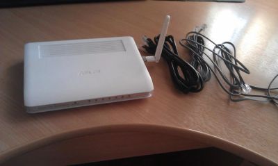 Лот: 3801789. Фото: 1. Роутер adsl, asus DSL g31. WiFi, Bluetooth адаптеры